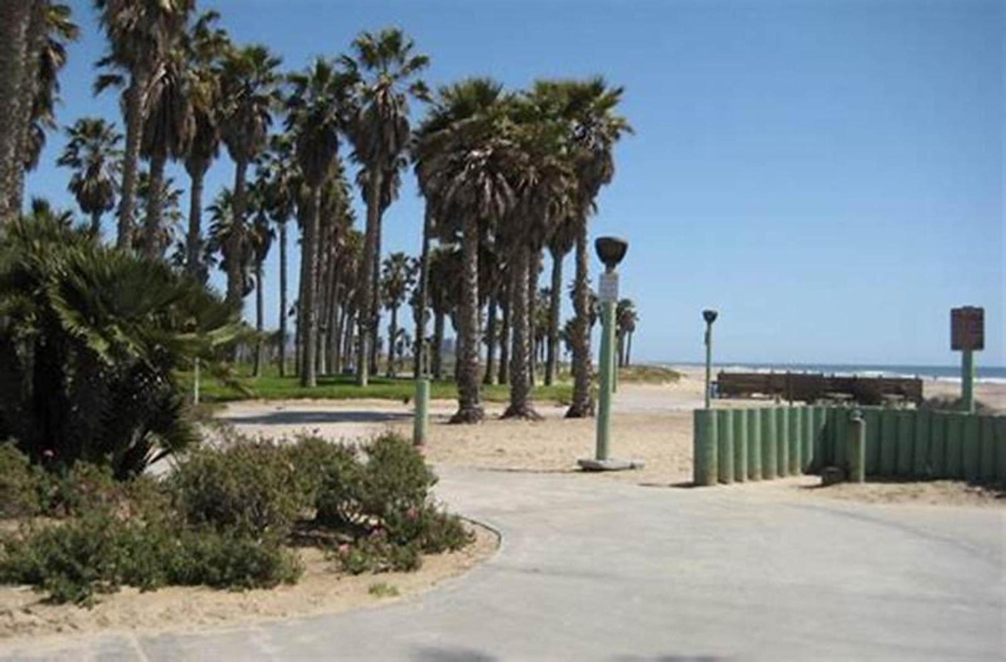 Motel 6 San Pedro, Ca Port Of Los Angeles Esterno foto